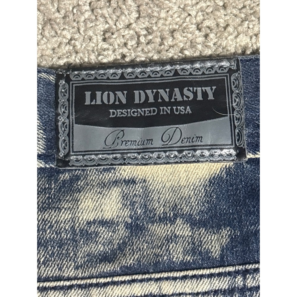 LION DYNASTY Mens Size 50 slim Acid Wash Denim Shorts Shredded Blue Streetwear - Picture 6 of 8